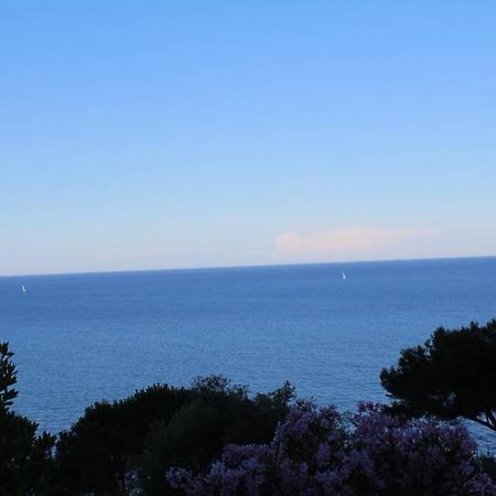 Conca Verde Appartamento Sul Mare Marina dʼMarina dʼAndora Εξωτερικό φωτογραφία